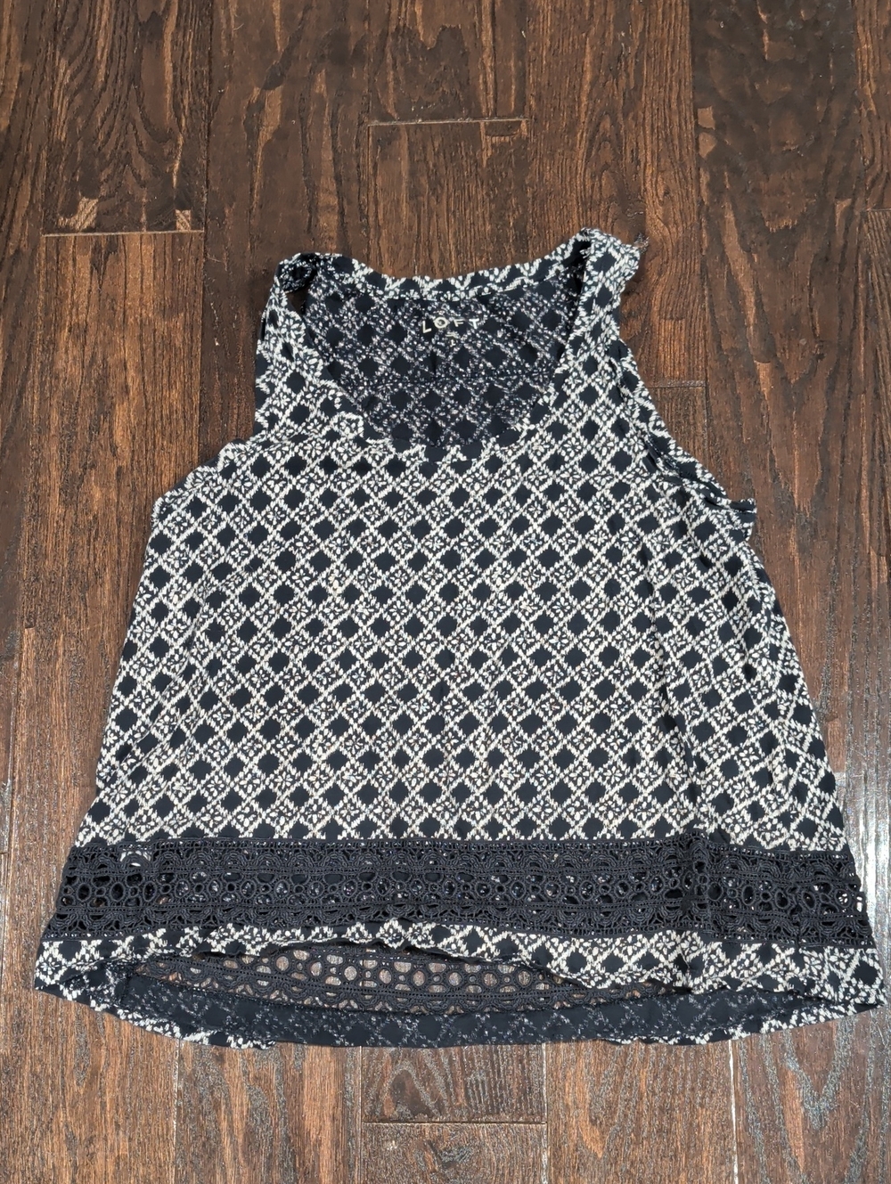 LOFT Navy and White Patterned Lace-Trim Tank Top